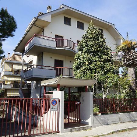 Apartment Magnolia By Interhome Porto d'Ascoli Exterior foto
